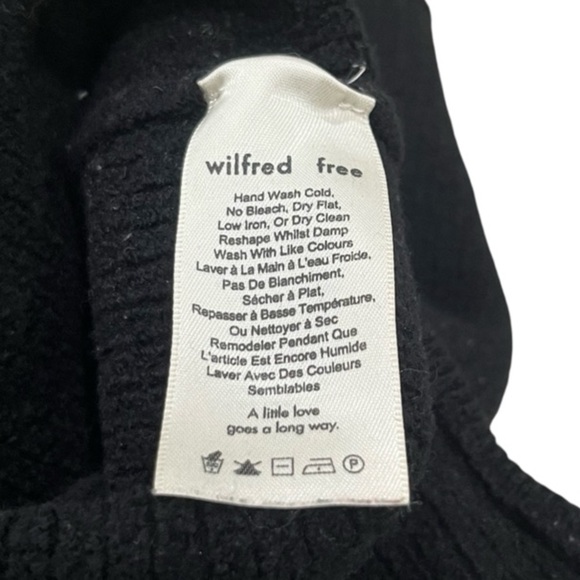 Aritzia Wilfred Free Black Lolan Cropped Knit Sweater 100% Merino Wool Size 2 - Picture 8 of 9